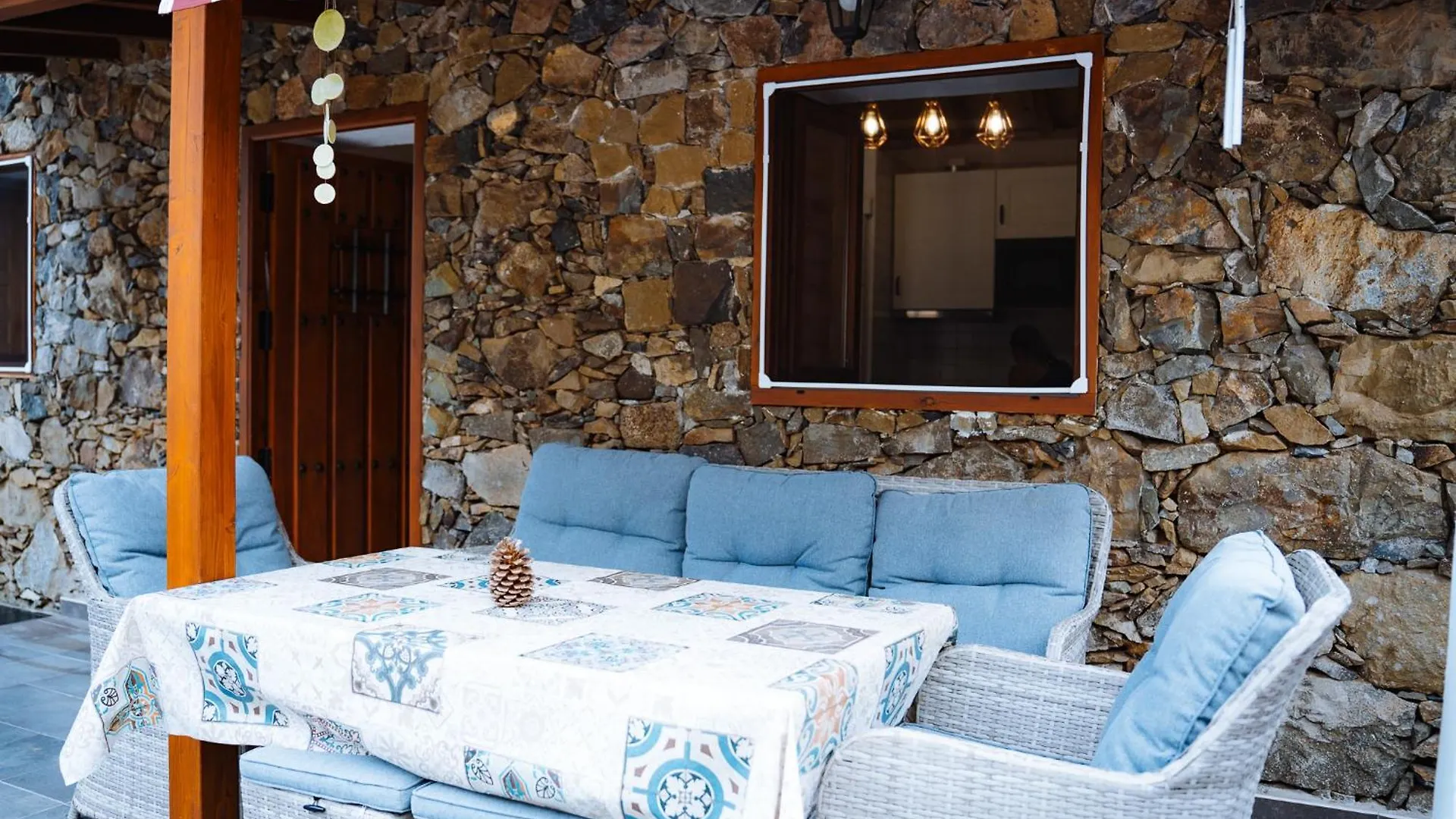 Casa Esteban Hermigua 0*,